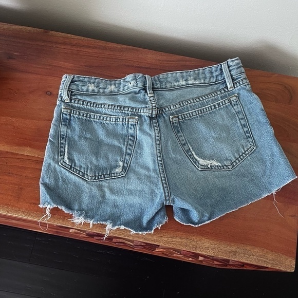 Frame La Grand Garçon Distressed  Jean Shorts - Picture 4 of 4